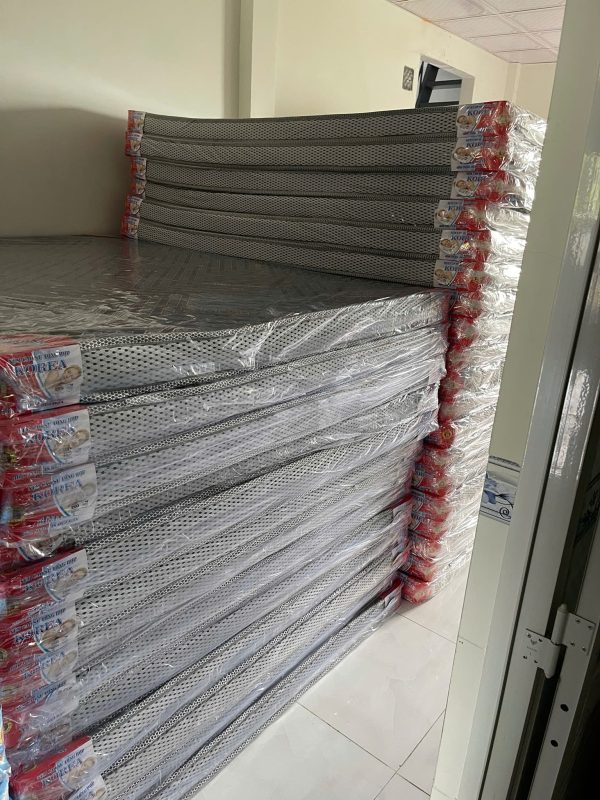 Nệm ngang 1m4 × dài 2m dày 1 tấc